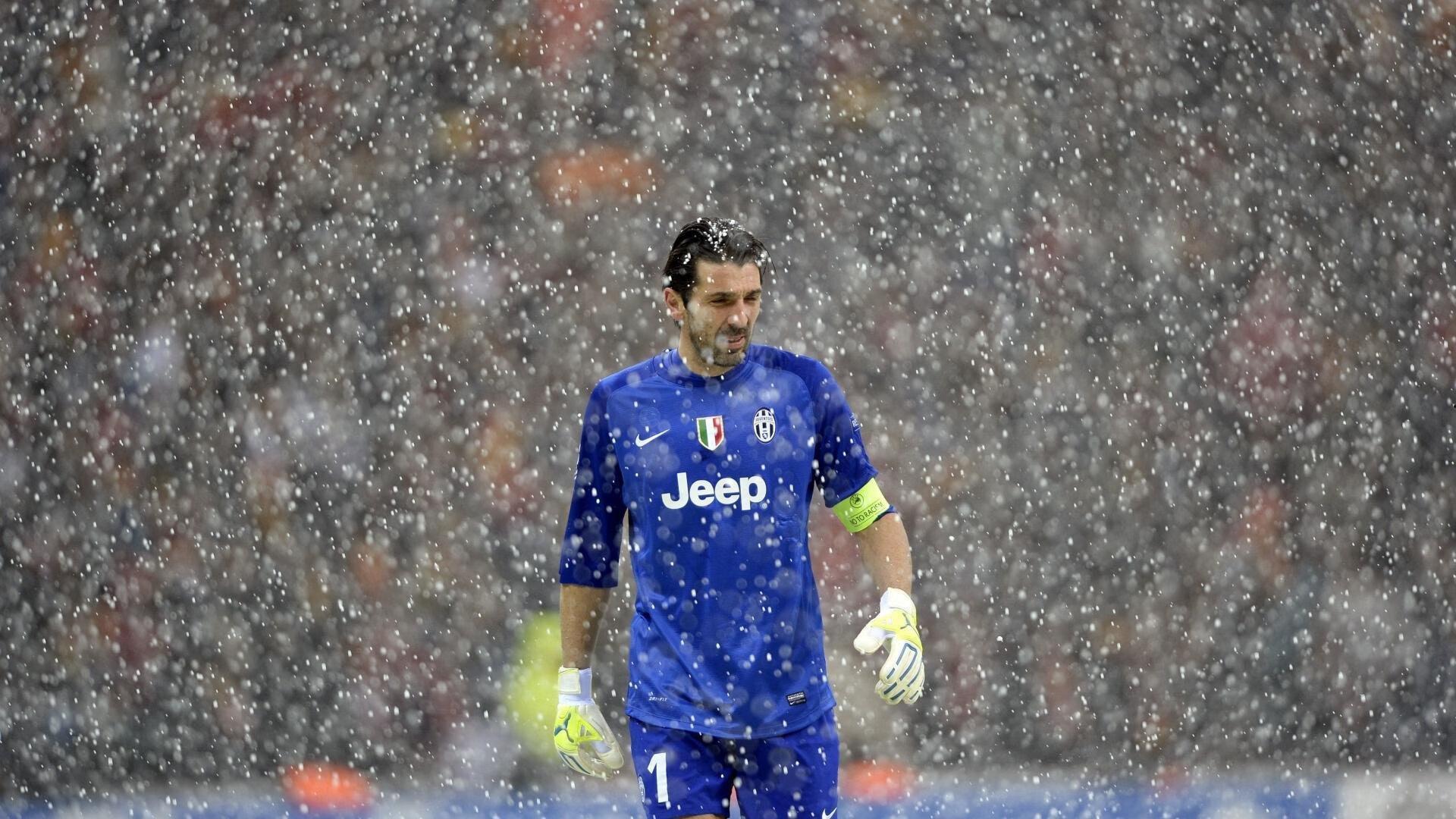 邦本宜裕精准制导姆本扎一锤定音 辽宁铁人农商银行主场1-0力克广西平果